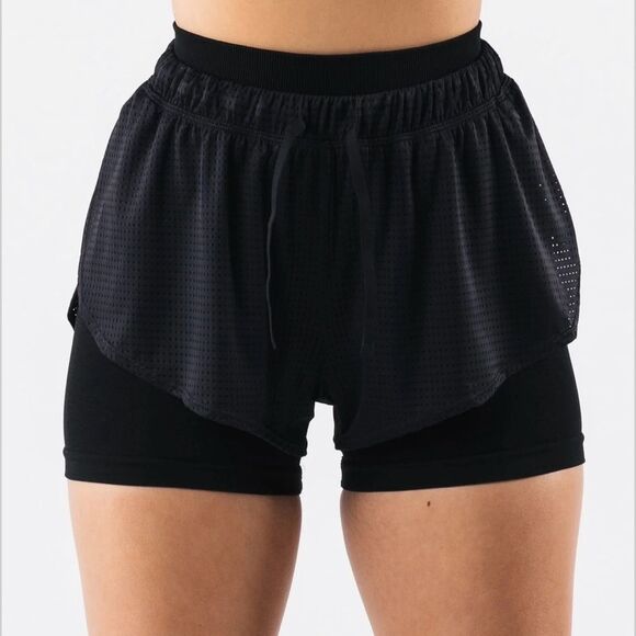 Alphalete Margo Mesh Shorts Black Small NEW Gym Workout - Picture 1 of 13